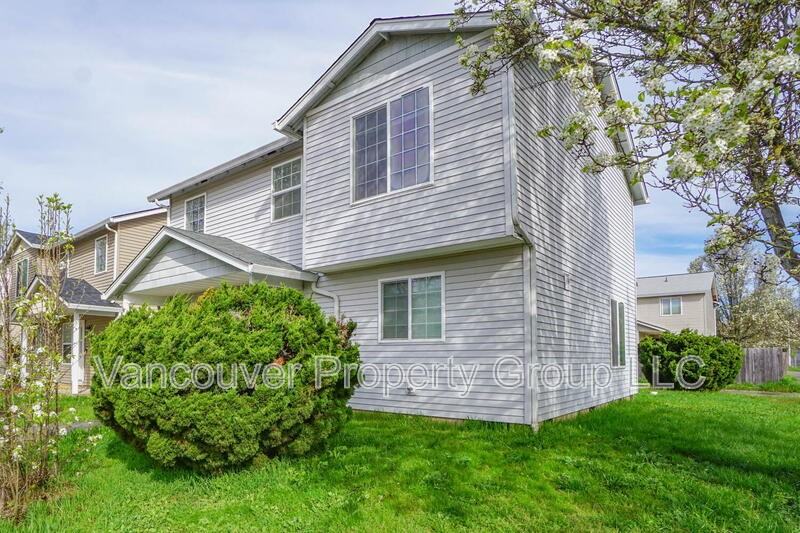 1100 W 30th St - Photo 2 of 26