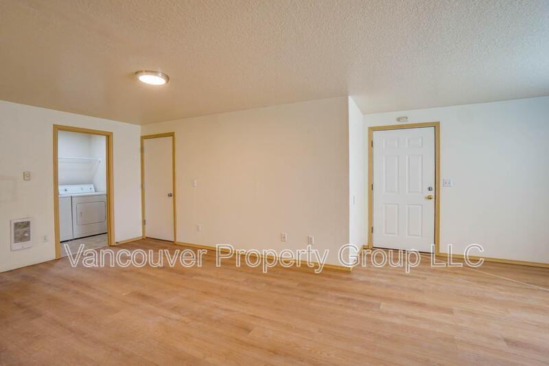 1100 W 30th St - Photo 6 of 26