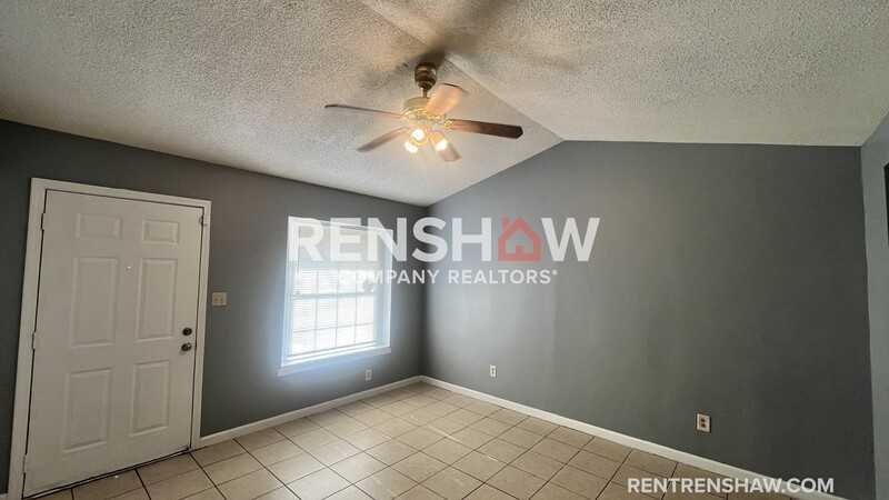 4407 Sherrycrest Cv - Photo 2 of 17