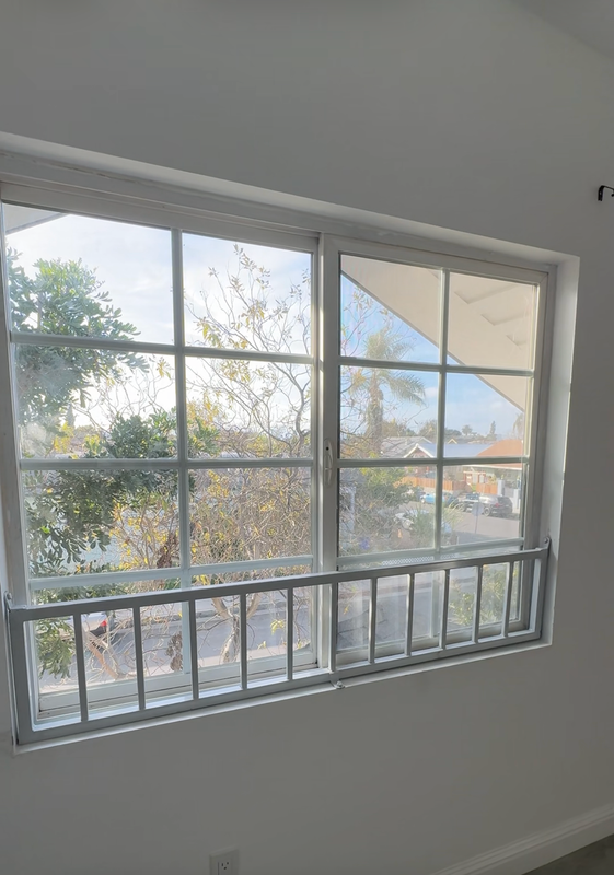 1254 W 41st Pl - Photo 3 of 3