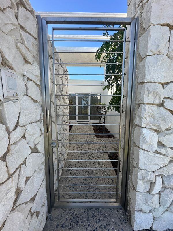 18145 Kingsport Dr - Photo 6 of 50