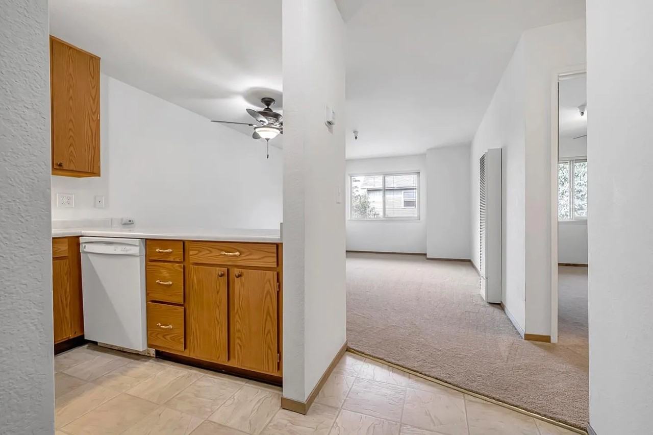 202 Vista Prieta Ct - Photo 2 of 8