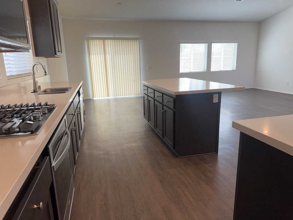 26808 Baneberry Ct - Photo 3 of 32