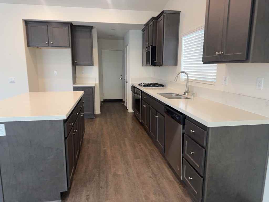 26808 Baneberry Ct - Photo 4 of 32