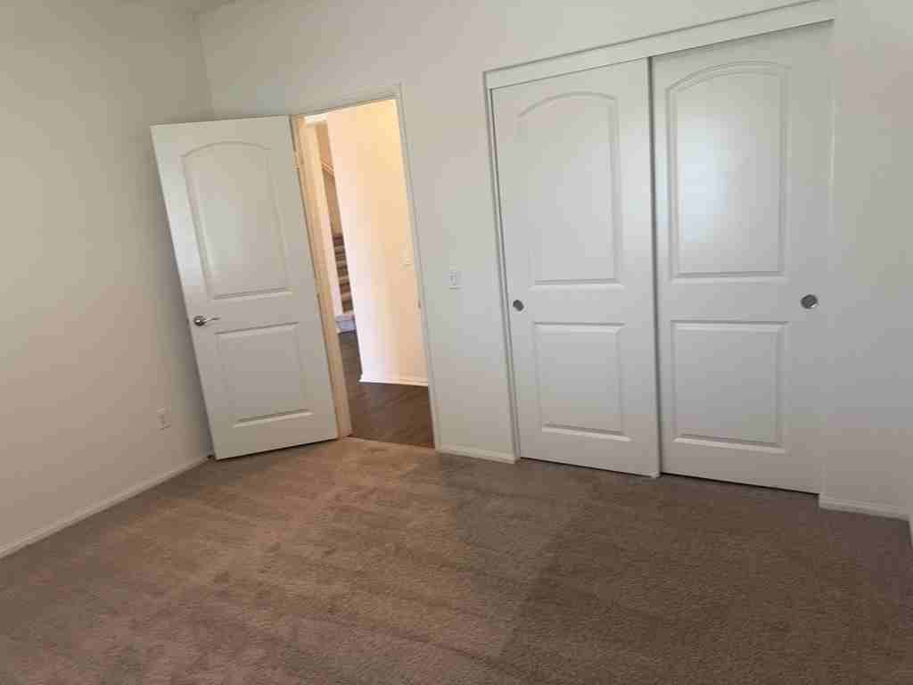 26808 Baneberry Ct - Photo 7 of 32