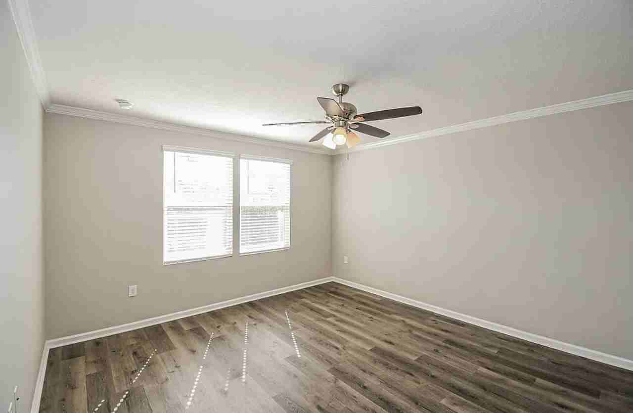 2231 Pebble Point Dr - Photo 5 of 9