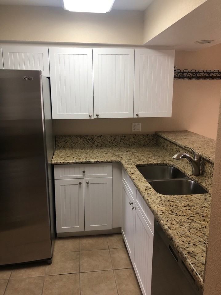 444 Bouchelle Dr #201 - Photo 4 of 16