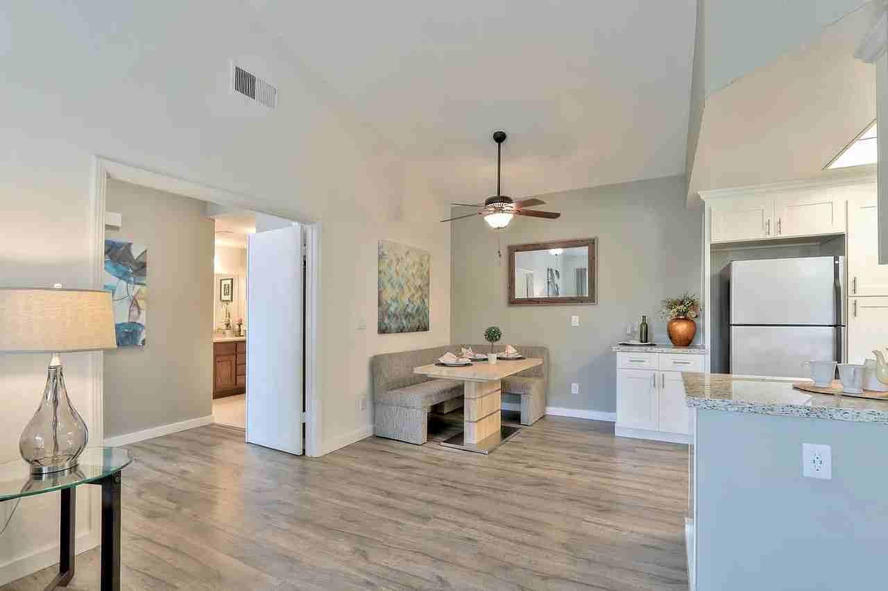 125 Hobson St - Photo 2 of 19