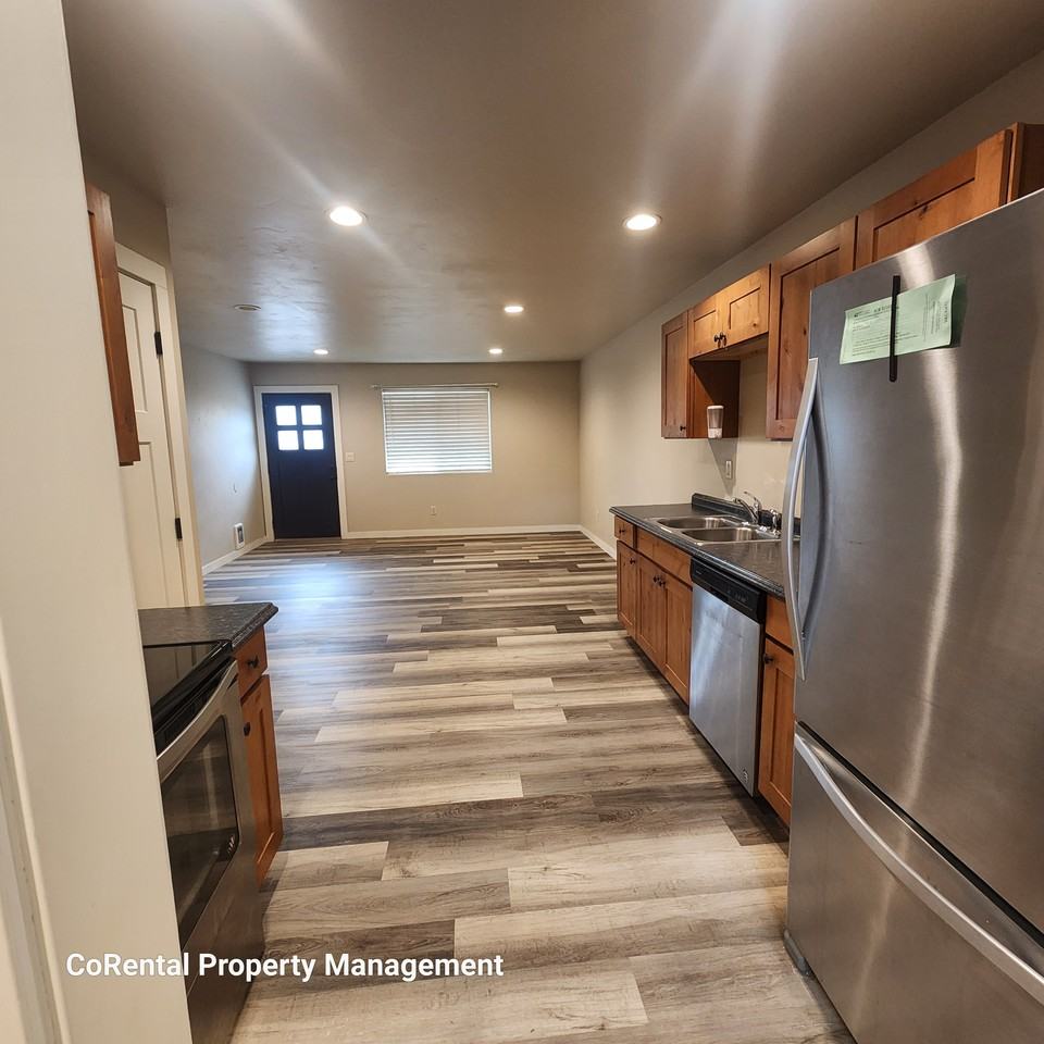 119 E Cottonwood Dr #2 - Photo 4 of 21