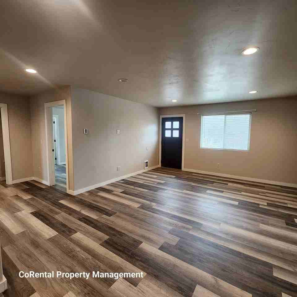 119 E Cottonwood Dr #2 - Photo 7 of 21