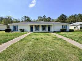 featured image of 16 Crosswinds Rd #A