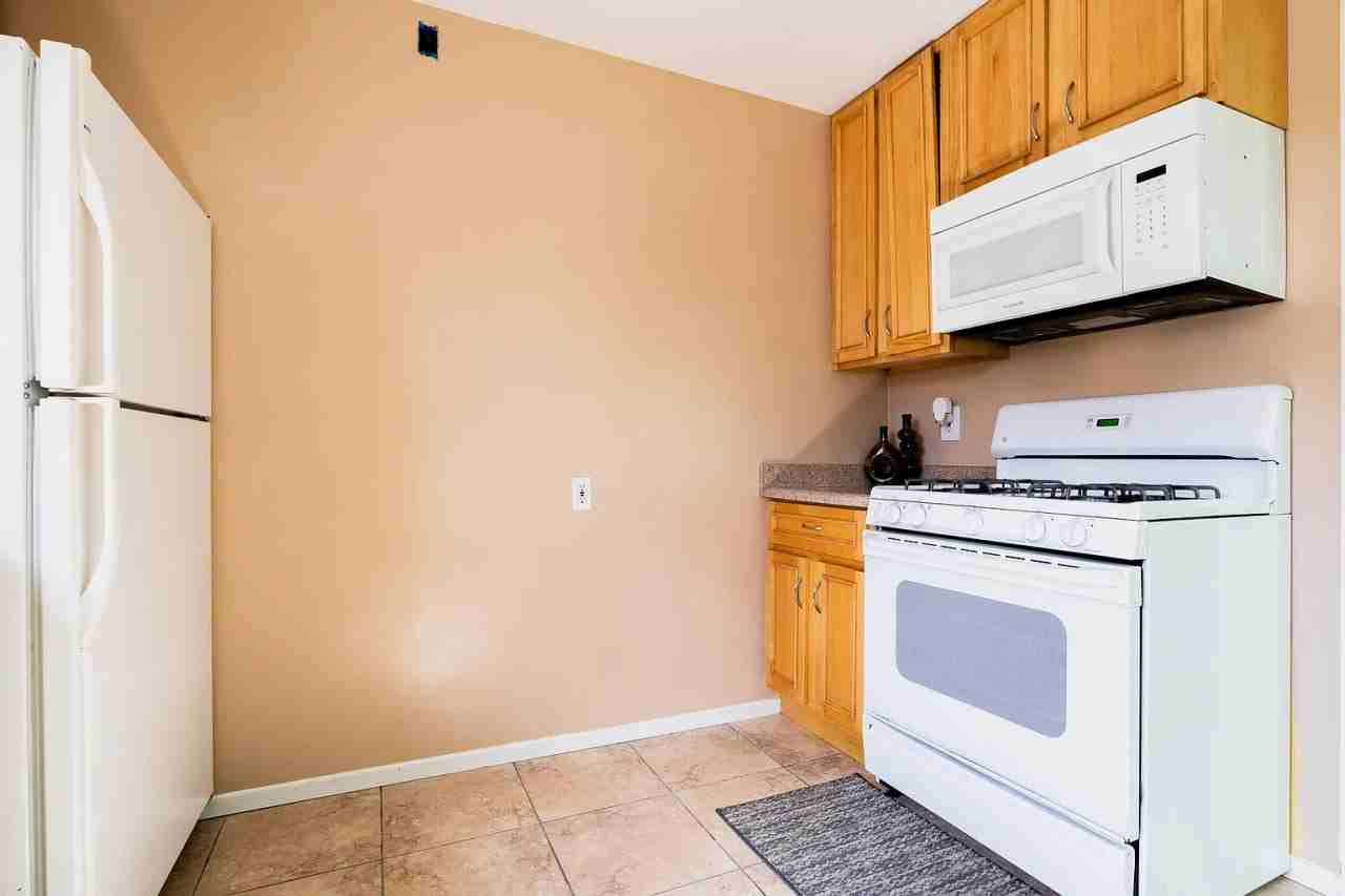 1 W Winton Ave - Photo 4 of 12