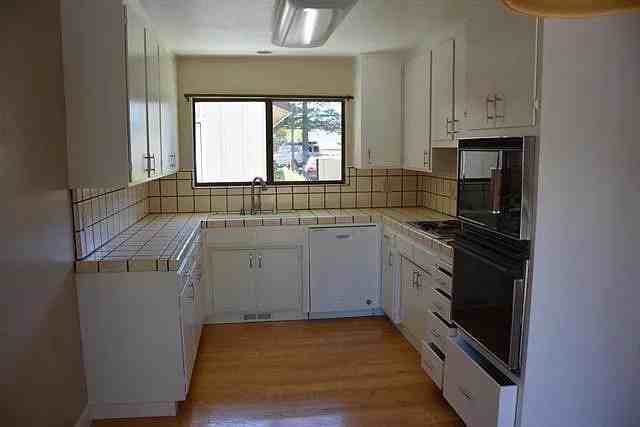 101 Joes Ln - Photo 2 of 18