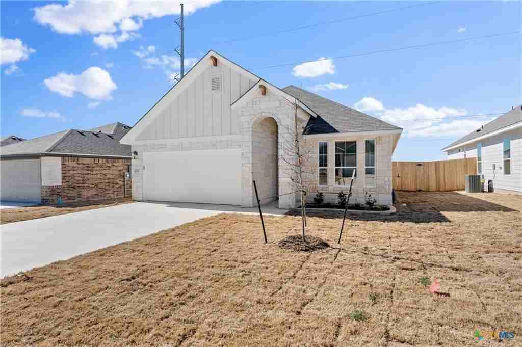 4818 Bellfalls Ct - Photo 2 of 26