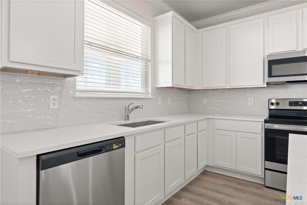 4818 Bellfalls Ct - Photo 4 of 26