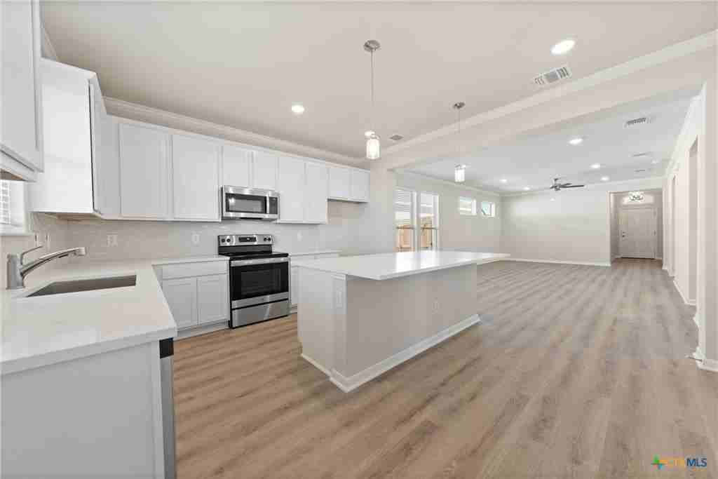 4818 Bellfalls Ct - Photo 6 of 26