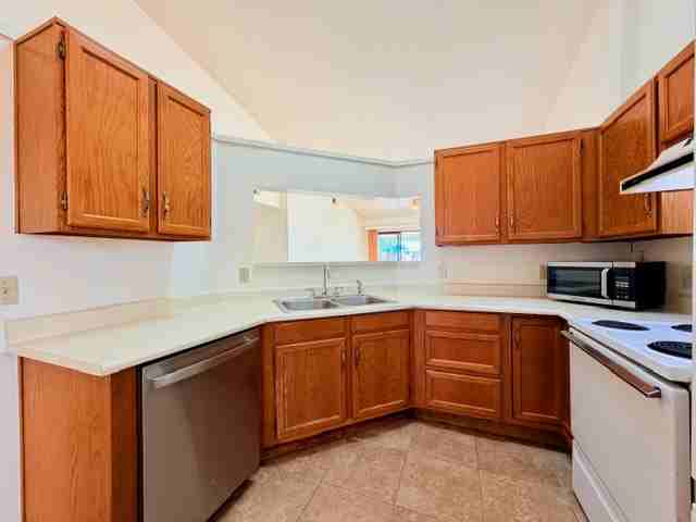 24006 N 40th Dr - Photo 7 of 23