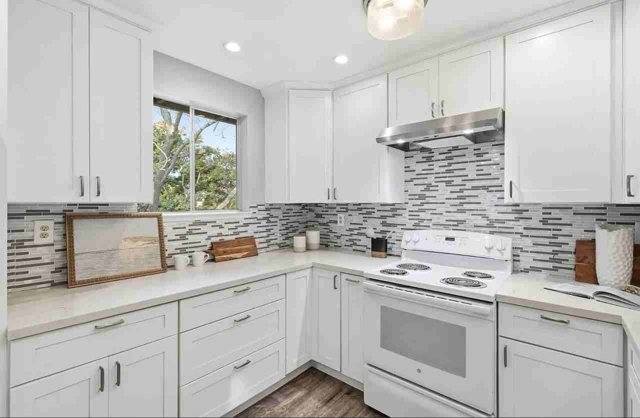 848 Apricot Ave #B - Photo 6 of 10