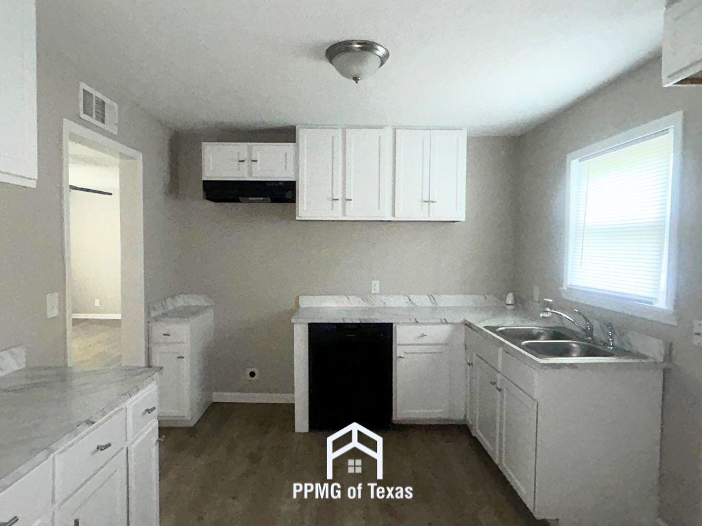 4616 S 23rd West Ave - Photo 5 of 18