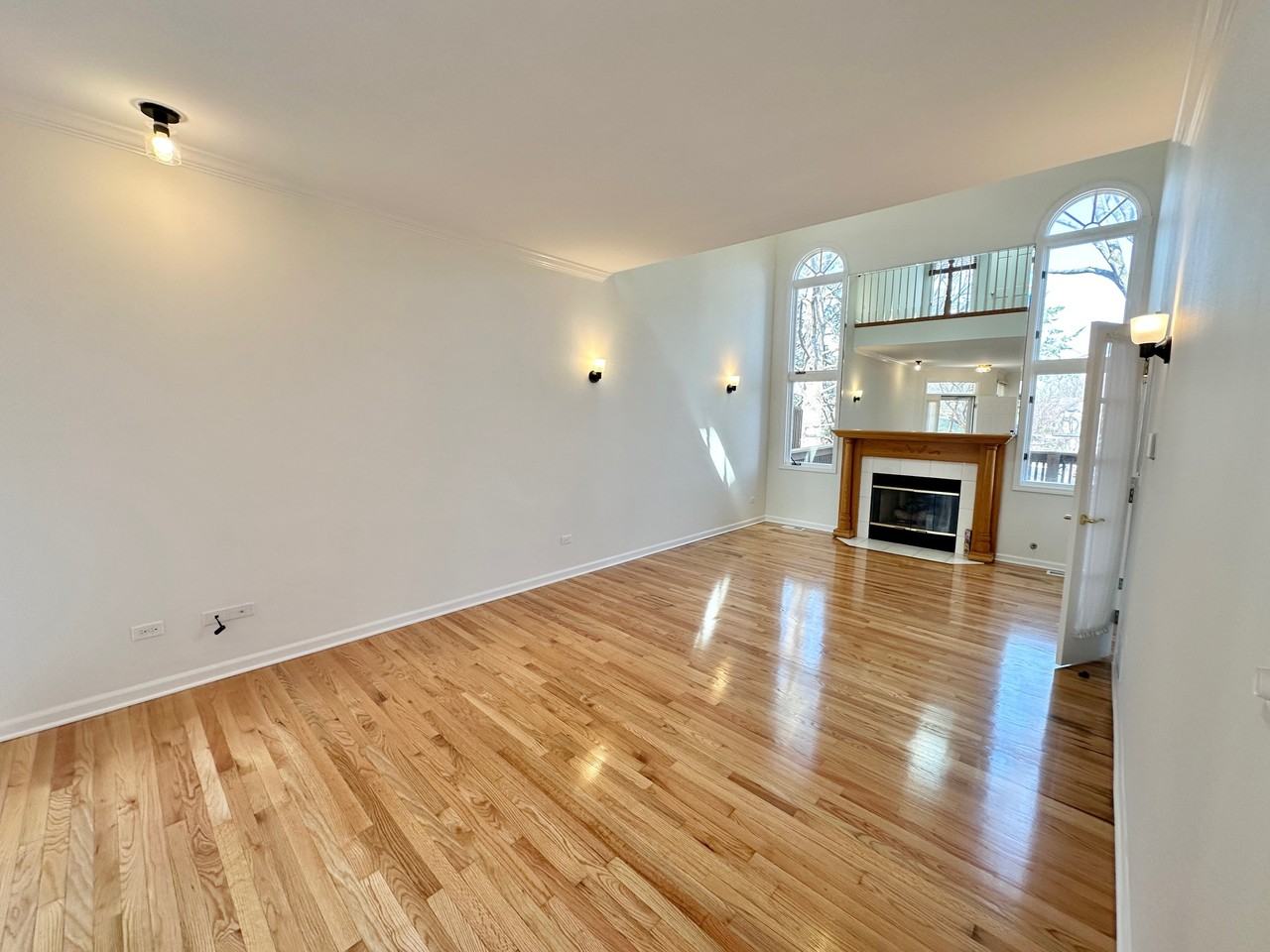 224 Charlotte Pl - Photo 2 of 39
