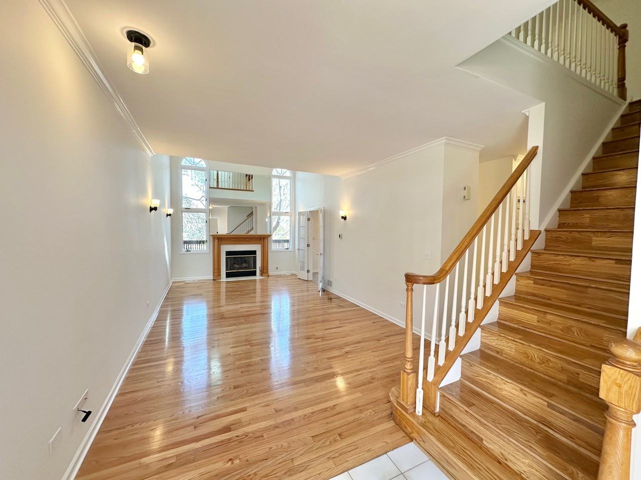 224 Charlotte Pl - Photo 3 of 39