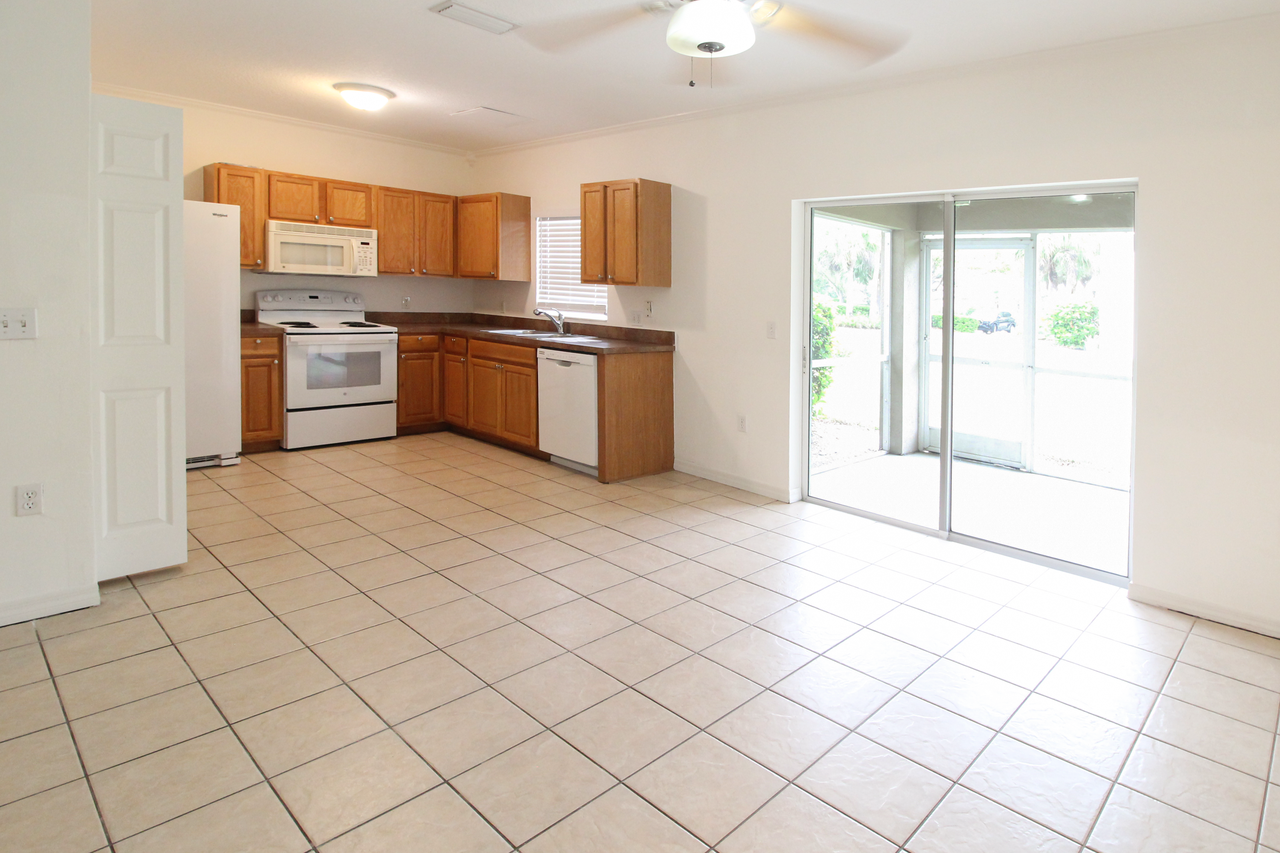 6209 Flagfish Ct #102 - Photo 6 of 26