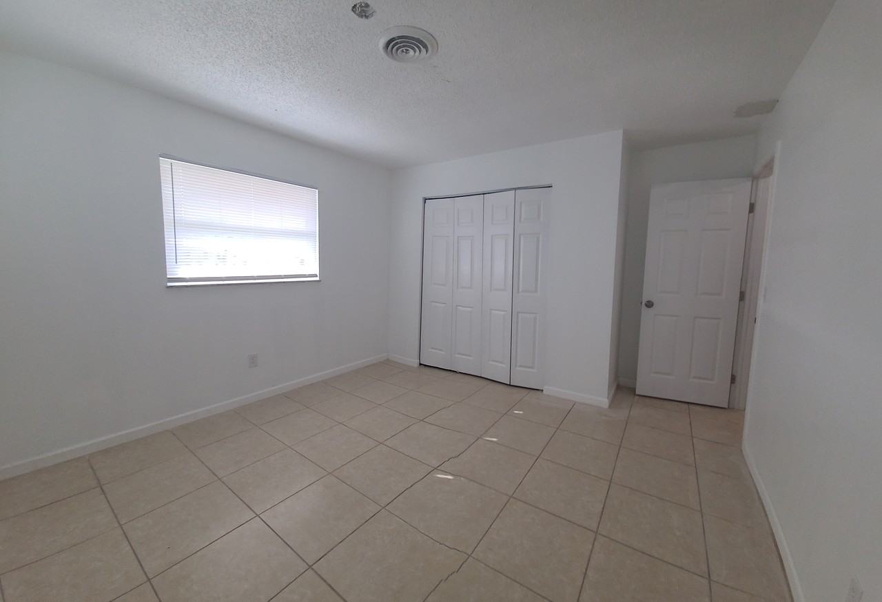 3121 Ne Savannah Rd #3121 - Photo 2 of 5