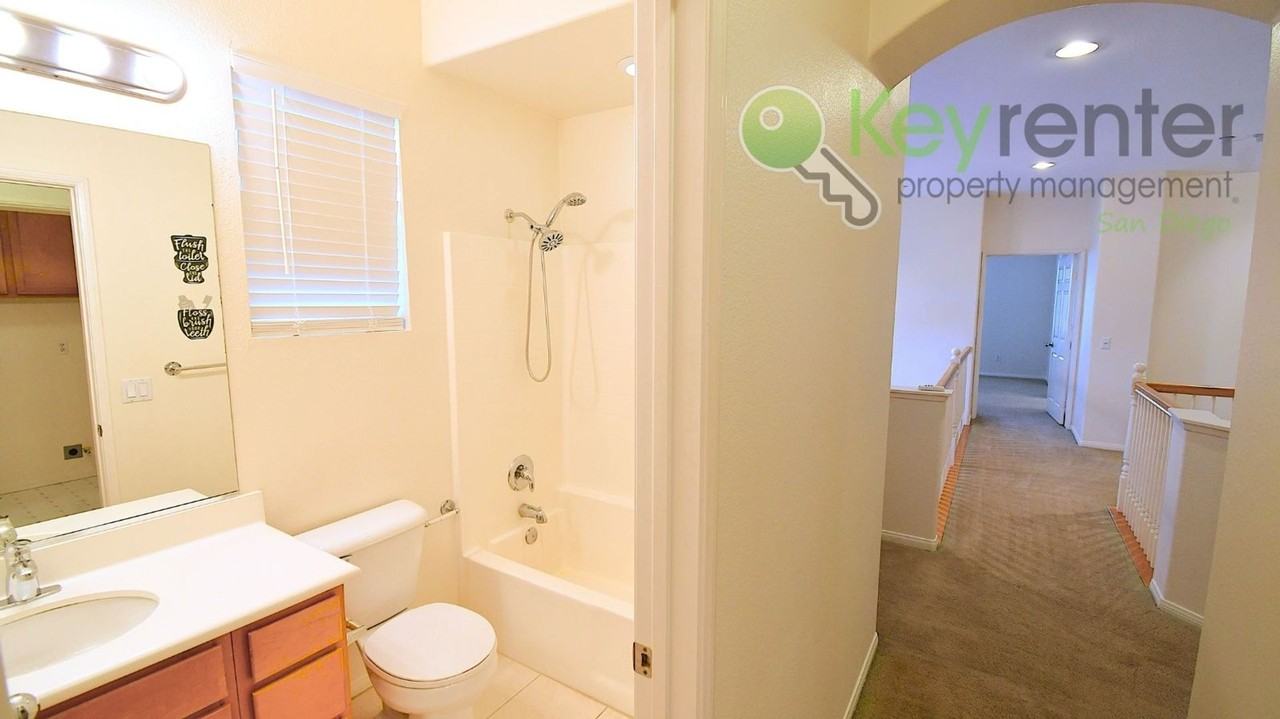 16924 Abundante St - Photo 4 of 30