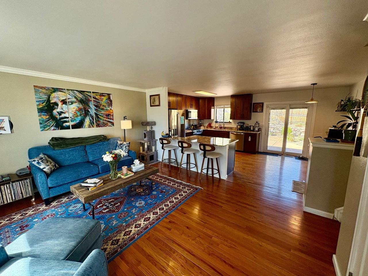 11811 W Dumbarton Dr - Photo 5 of 33