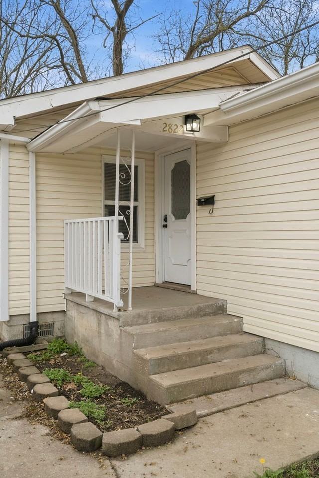 2822 E Cherrystreet Ct - Photo 3 of 25