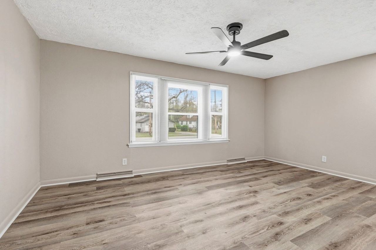 2822 E Cherrystreet Ct - Photo 7 of 25