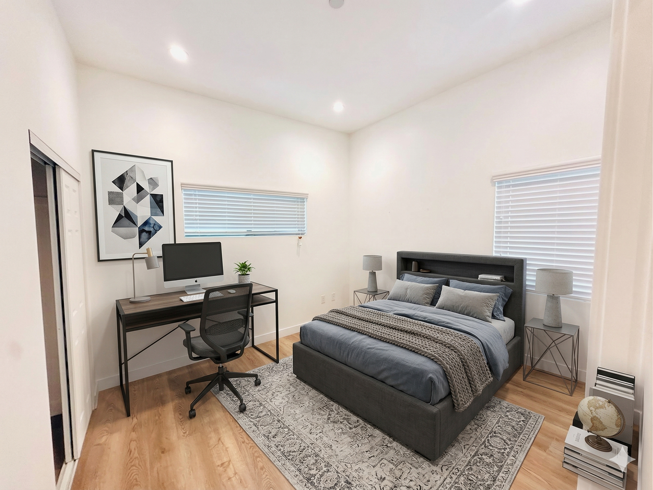 25200 Frampton Ave - Photo 3 of 12