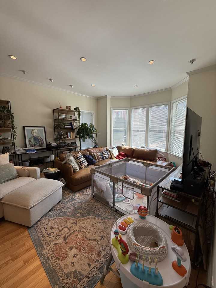 15 Langdon St #1D - Photo 6 of 17
