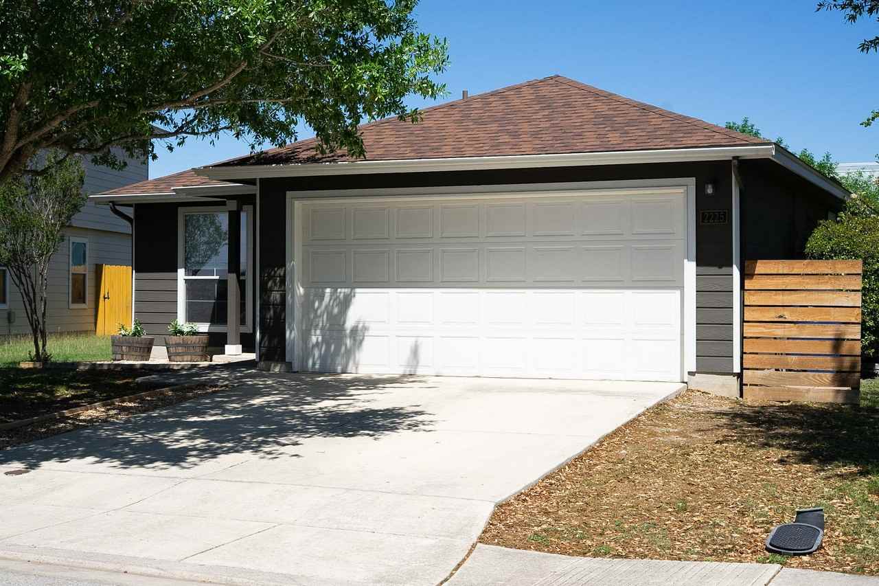 2225 Stoneleigh Dr #NA - Photo 7 of 20