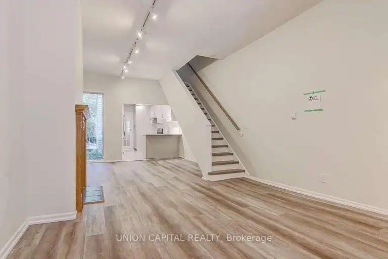 928 Eastern Ave - Photo 4 of 18