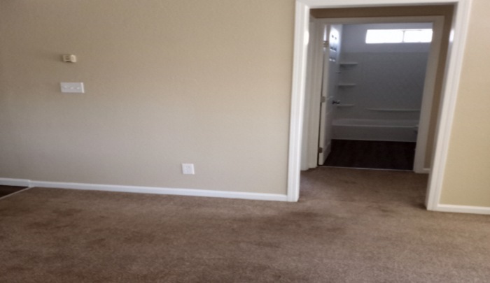 3900 38th St - Photo 5 of 11