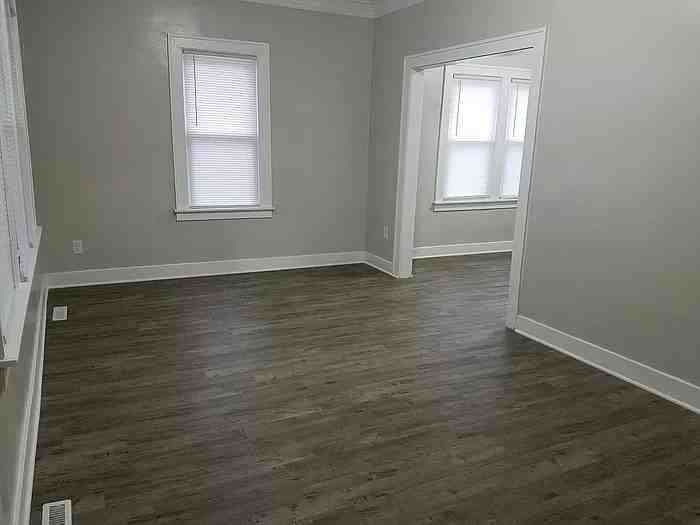 1572 Polk St - Photo 6 of 13