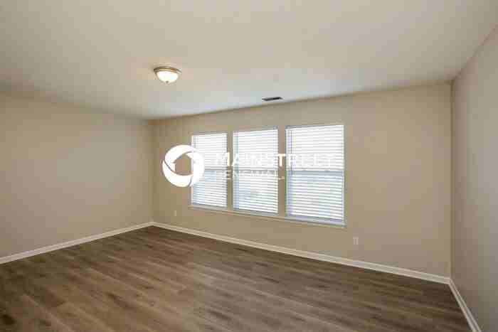 10801 Sweetsen Rd - Photo 7 of 17