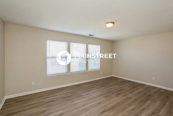 10801 Sweetsen Rd - Photo 6 of 17