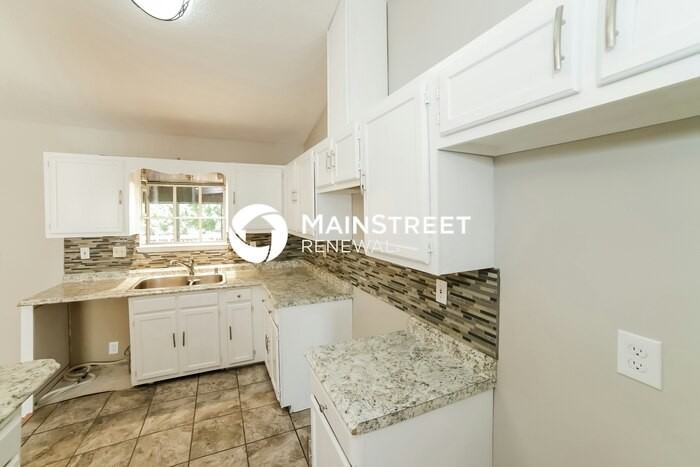 1590 Glynn Ct - Photo 5 of 17