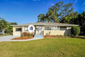 featured image of 717 Bonnie Dr