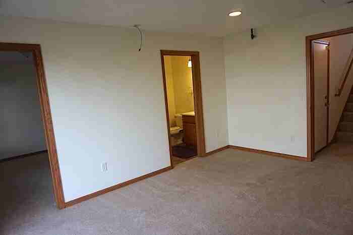 5038 Dunkirk Pl N - Photo 6 of 22