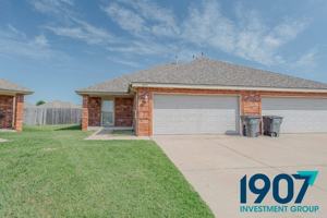 featured image of 923 Sw 37th St #2