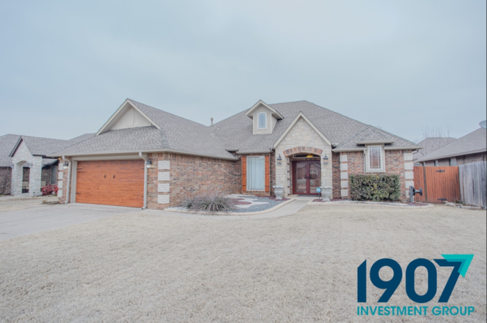 3413 Se 31st Pl - Photo 2 of 25