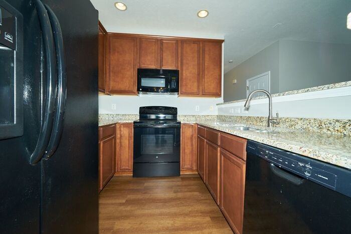 9772 Prairie Smoke Dr - Photo 7 of 22