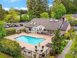 featured image of 25025 Se Klahanie Blvd #C102