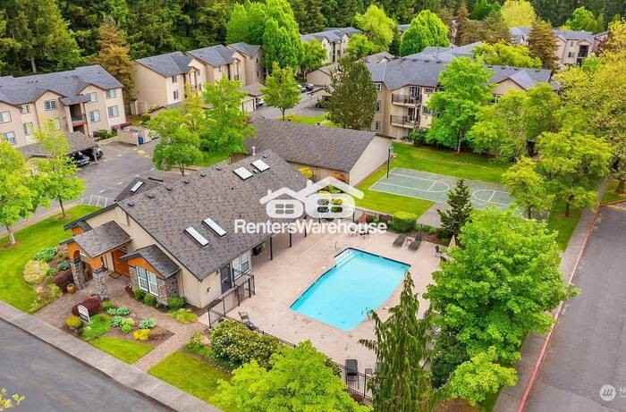 25025 Se Klahanie Blvd #C102 - Photo 2 of 18