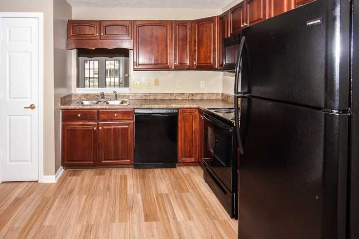 6545 Deep Run Ct - Photo 3 of 14