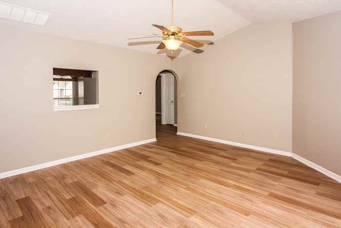 6545 Deep Run Ct - Photo 6 of 14