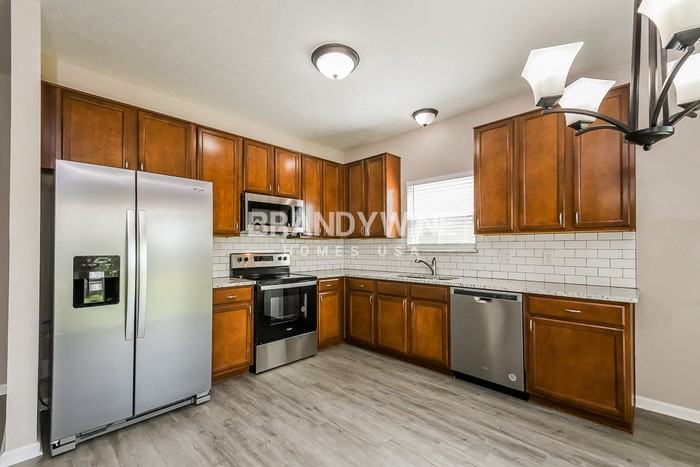 1406 Graybark St - Photo 7 of 21